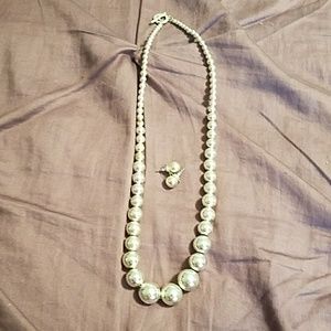 Necklace and earring combo